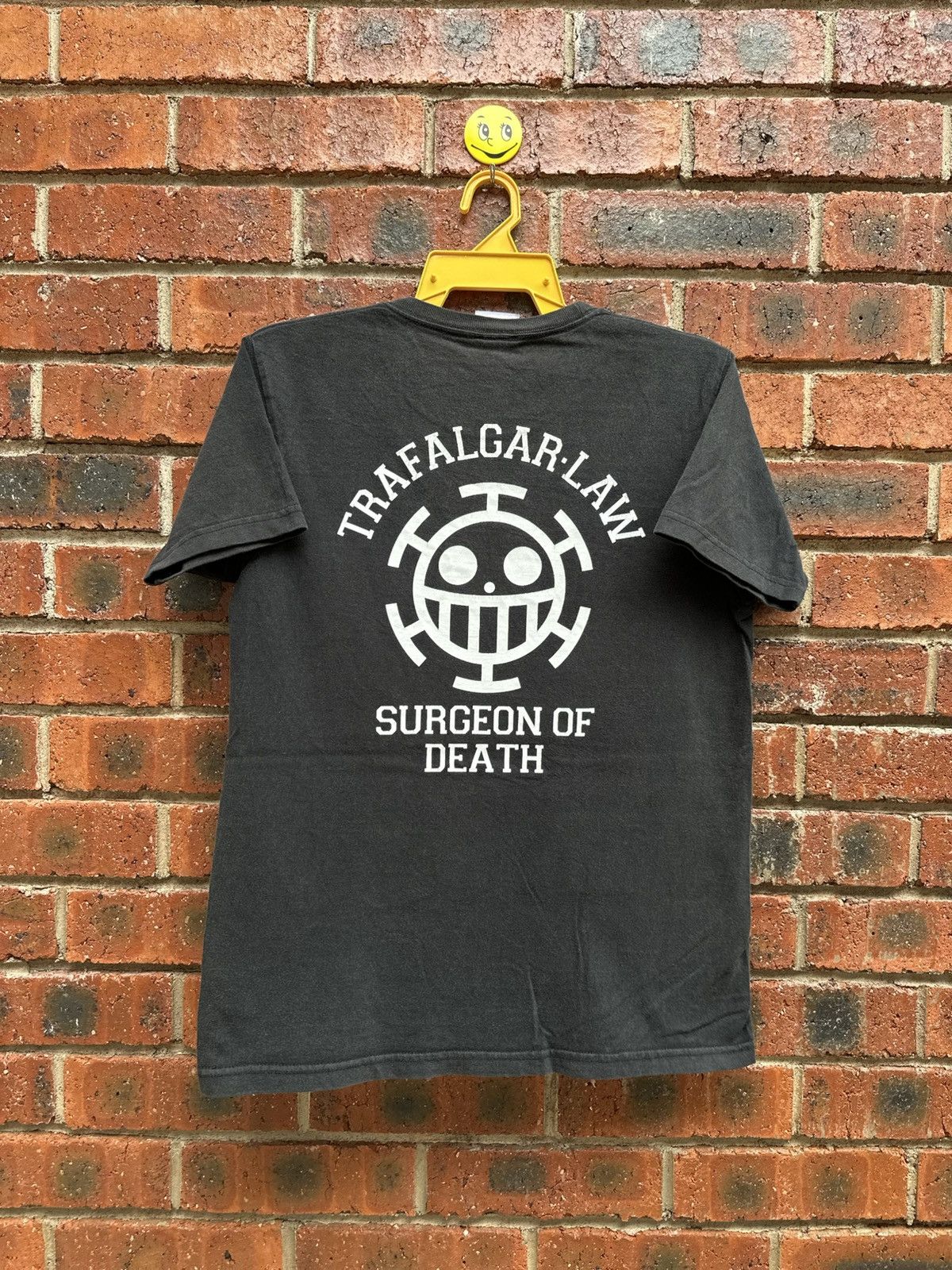 Japanese Brand × One Piece × Vintage Vintage One Piece Surgeon Of Death Faded Tee Size US M / EU 48-50 / 2 - 5 Thumbnail