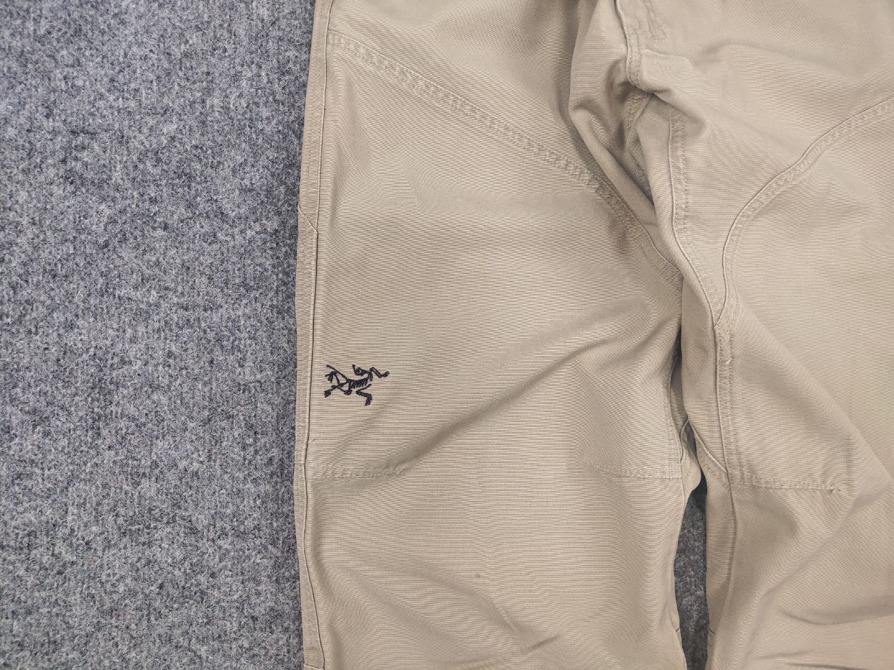Arc'teryx Vintage Arc'teryx bastion Double Canvas Sand Cargo Pants Size US 32 / EU 48 - 12 Thumbnail