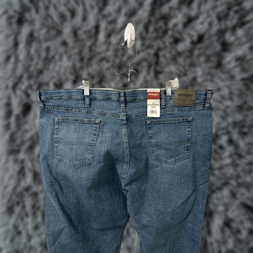 Wrangler Wrangler Authentics Jeans Mens 46x30 Light Wash Straight Leg NWT Stretch Denim 5-Pocket Zipper Button Cotton Blend Medium Wash Size US 30 / EU 46 - 1 Thumbnail