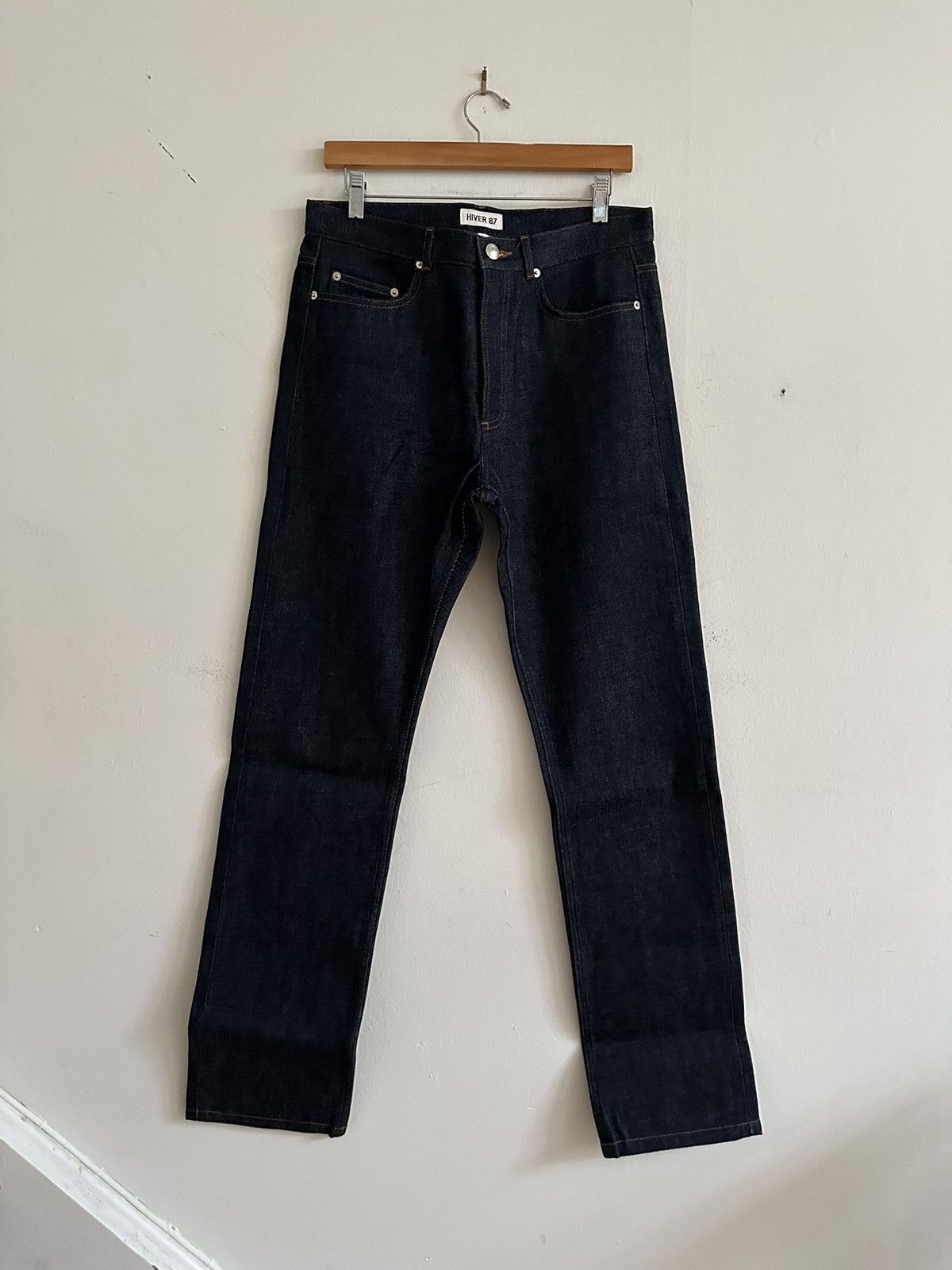 image of A P C Hiver 87 Jean Standard Raw Denim in Indigo, Men's (Size 31)