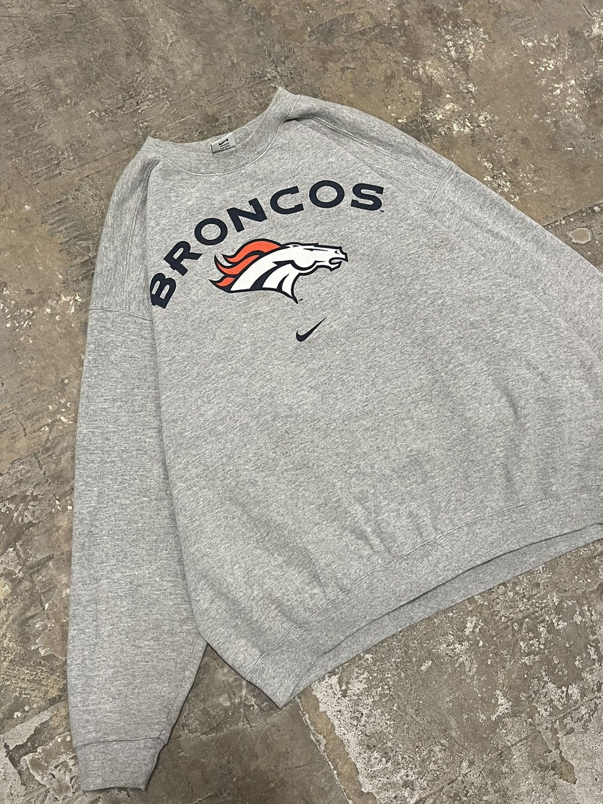 Nike × Vintage Nike center swoosh vintage Denver broncos rare hype NFL Size US XL / EU 56 / 4 - 3 Thumbnail