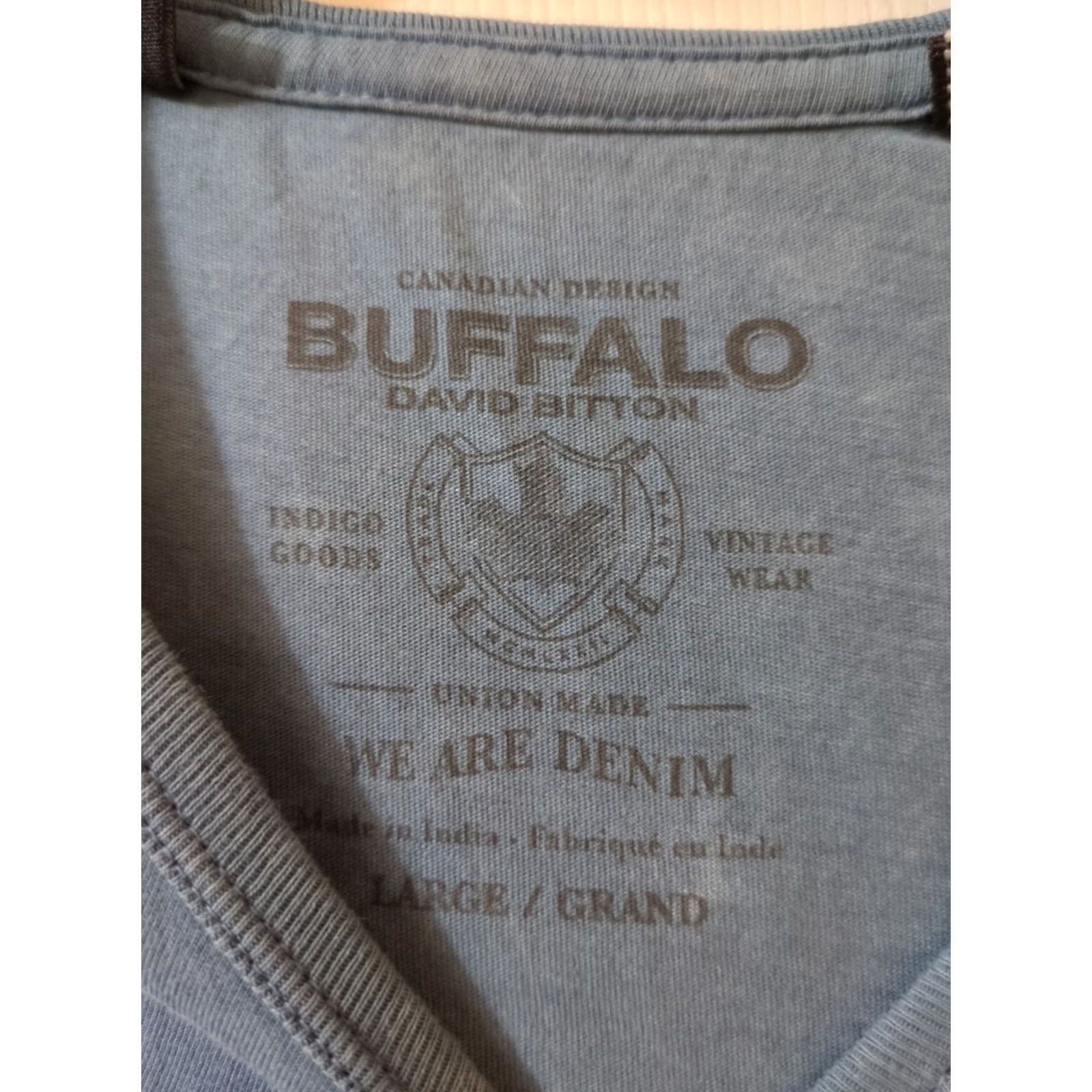 Buffalo David Bitton Buffalo David Bitton T-Shirt Men Size L Pocket Short Sleeve Blue Crew Neck Cotton Polyester Regular Shirt Size US L / EU 52-54 / 3 - 3 Thumbnail