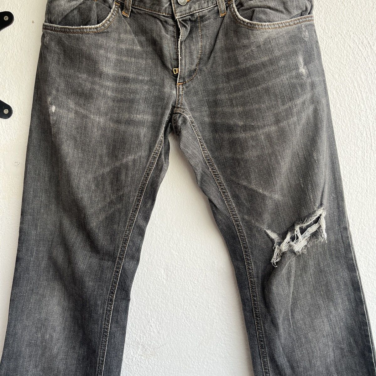 Dolce & Gabbana Vintage 1980s Distressed DOLCE & GABBANA Denim Jeans Size US 33 - 15 Thumbnail