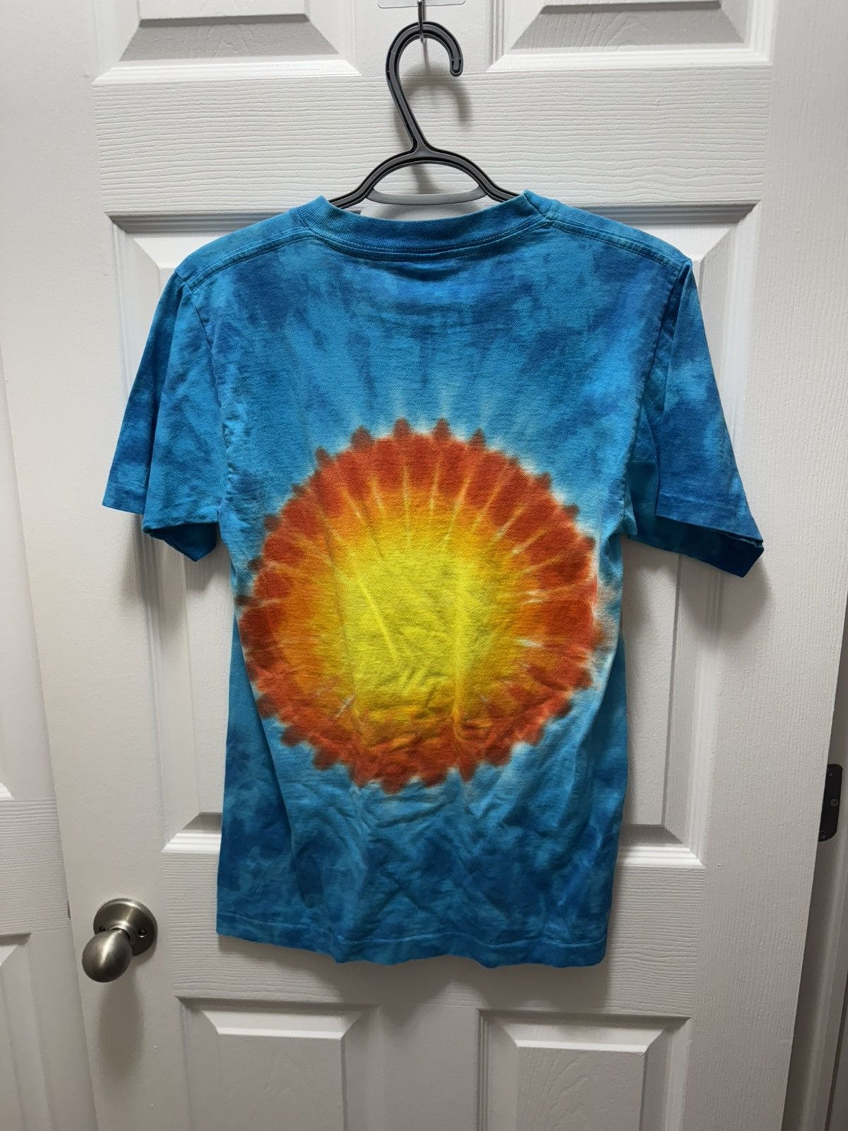 Vintage Sundog Mohegan Sun Casino Vintage Gambling Tie Dye Shirt Size US S / EU 44-46 / 1 - 6 Thumbnail