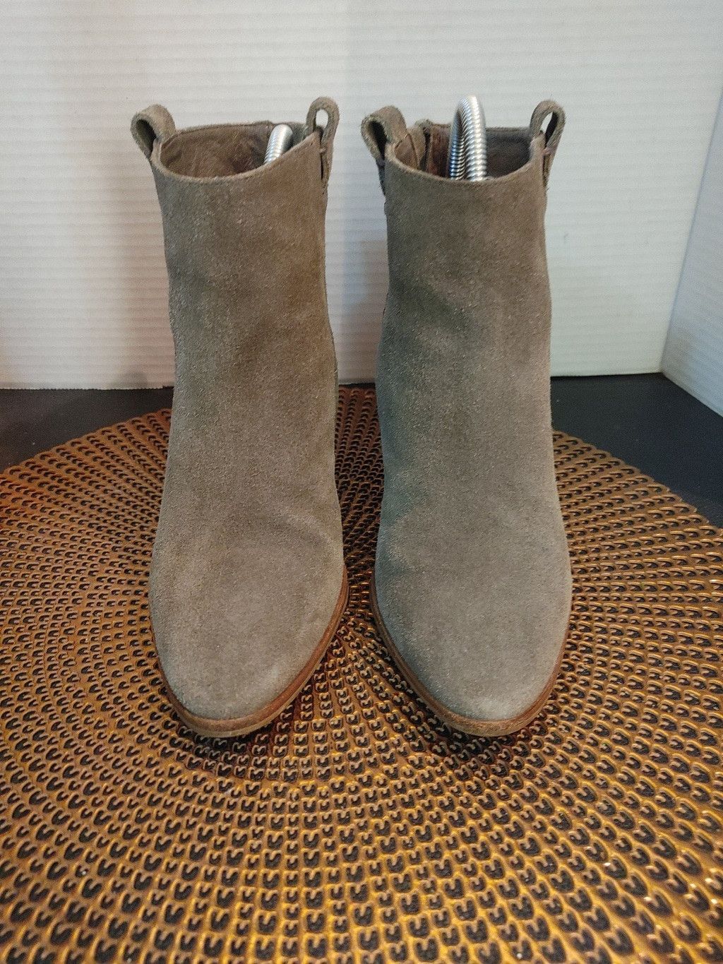 J.Crew J.Crew Eaton Suede Booties Size 7.5 Size US 7.5 / IT 37.5 - 2 Thumbnail