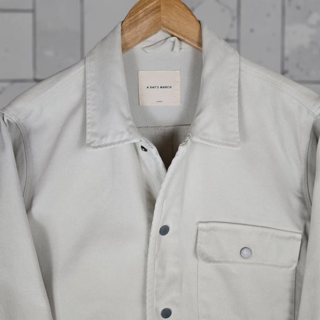 Carhartt A DAYS MARCH Mens Large Snap Front Chore Coat Tencel/Cotton Twill Ivory Jacket Size US L / EU 52-54 / 3 - 1 Thumbnail