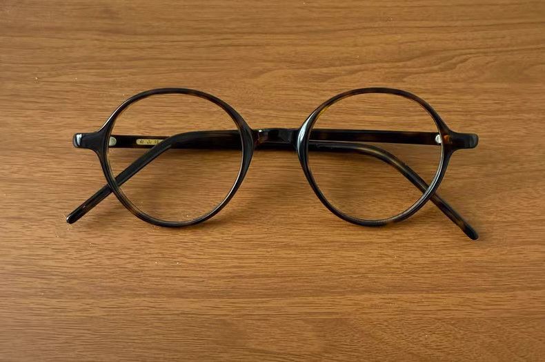Vintage Vintage Eyeglasses Frame Size ONE SIZE - 1 Thumbnail