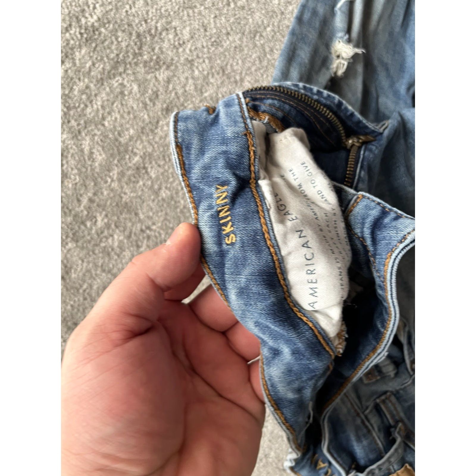 American Eagle Outfitters American Eagle Outfitters Jeans Men's Skinny 28x32 Light Wash Blue Destroyed Distressd Mens Size US 28 / EU 44 - 7 Thumbnail