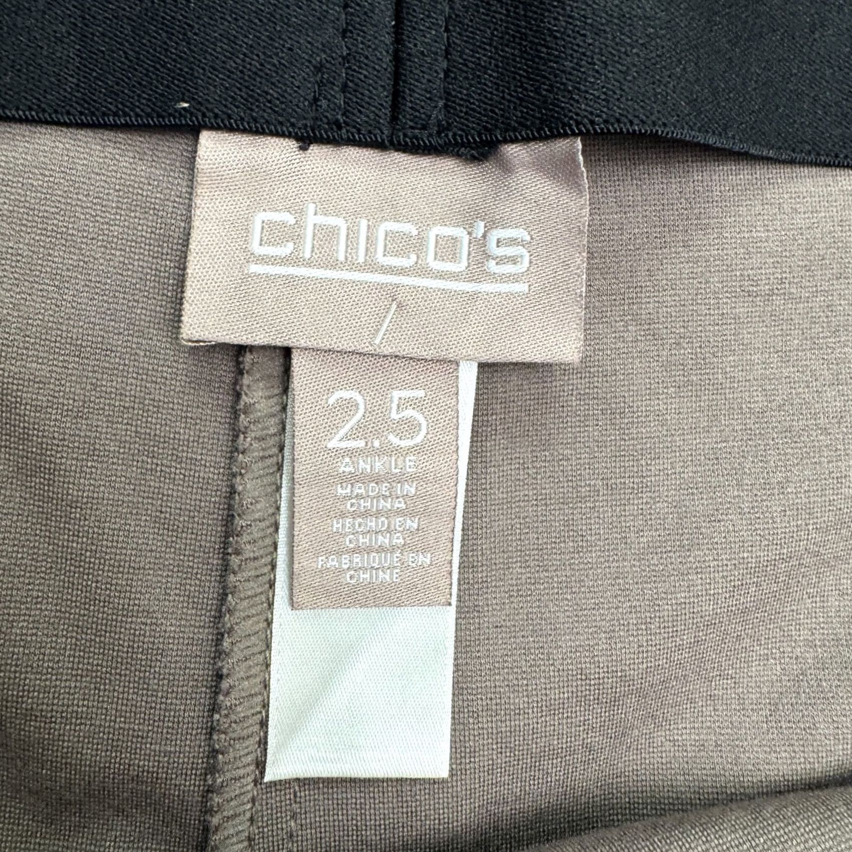 Old Navy Chico's Pull On Ankle Trouser Pants Womens 2.5 Brown Mid Rise Stretch Work 36x26 Black Nylon Rayon Spandex Cropped Straight Classic 90s Size 26" / US 2 / IT 38 - 6 Thumbnail