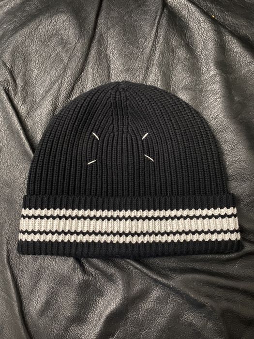 Maison Margiela Maison Margiela Black Knit Stripe Beanie | Grailed