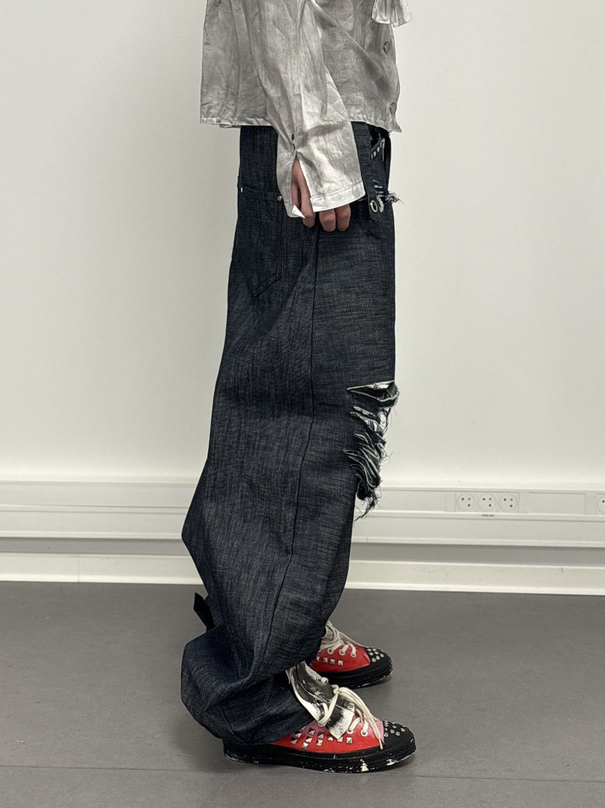 Other Destroyed baggy jeans Size US 26 / EU 42 - 4 Thumbnail