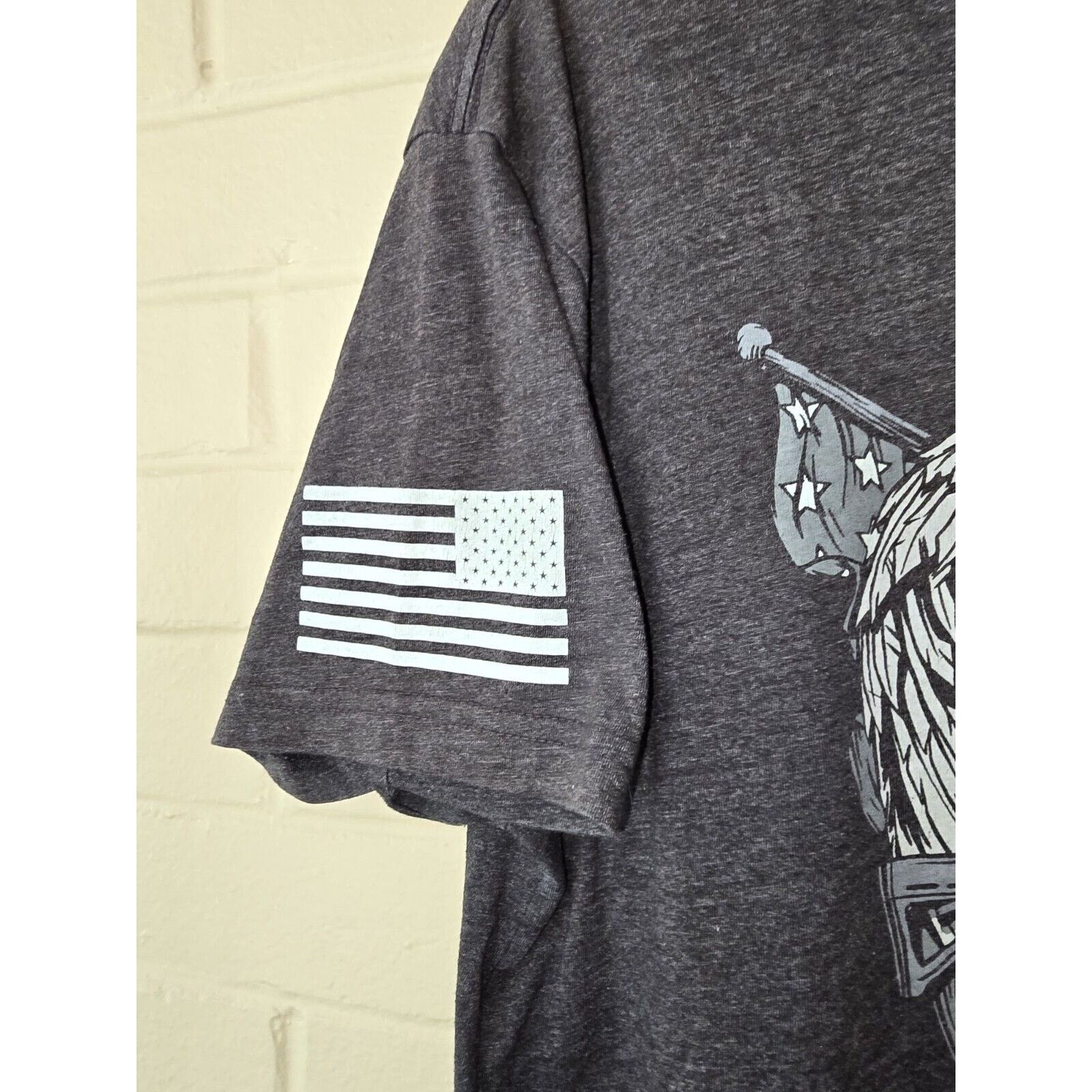 Grunt Style Grunt Style Mens Size Large T-Shirt Gray Club Member Eagle Size US L / EU 52-54 / 3 - 3 Thumbnail