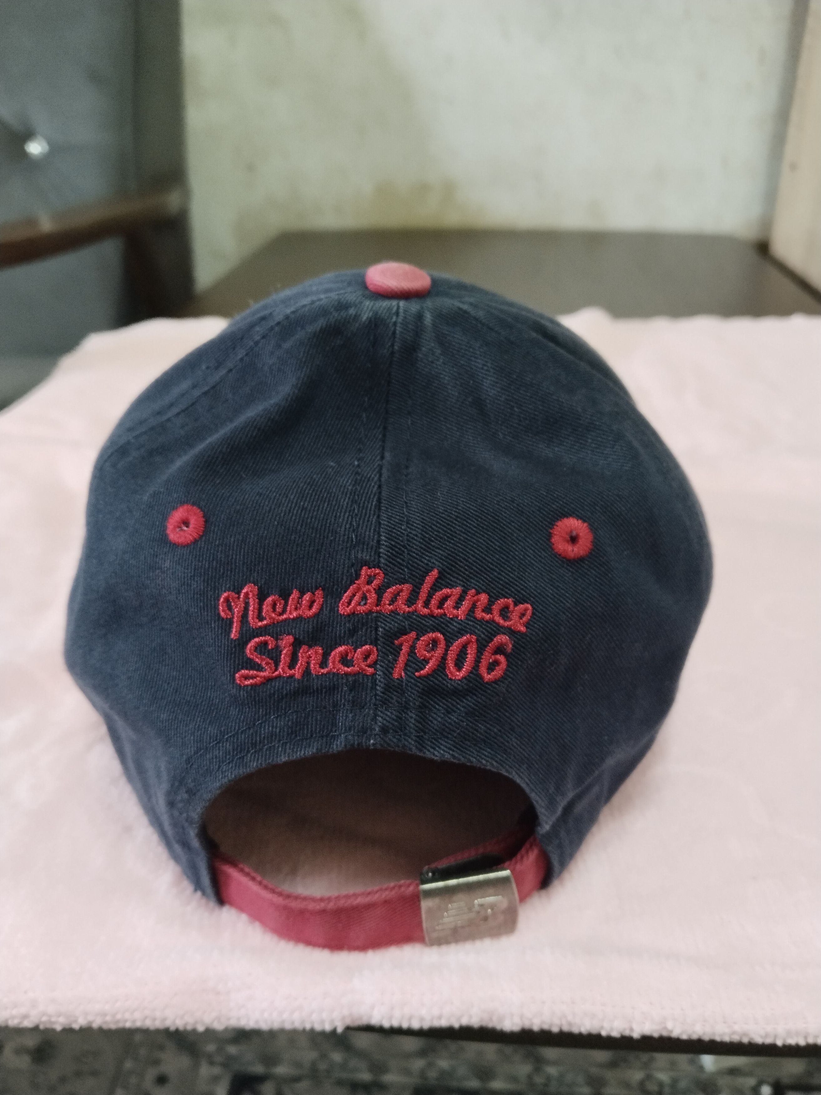 Japanese Brand × New Balance VINTAGE SUN FADED NEW BALANCE CAP ADJUSTABLE CLIP Size ONE SIZE - 4 Thumbnail