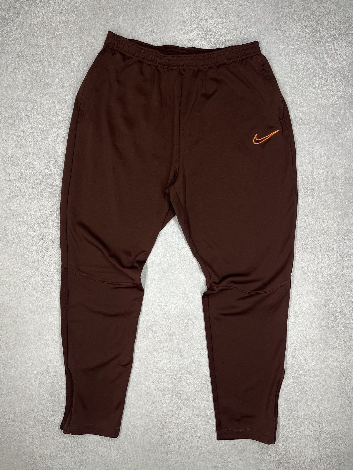 Nike Mens Nike Academy Therma Fit Sweatpants Brown Drill TECH ACG Size US 34 / EU 50 - 2 Thumbnail