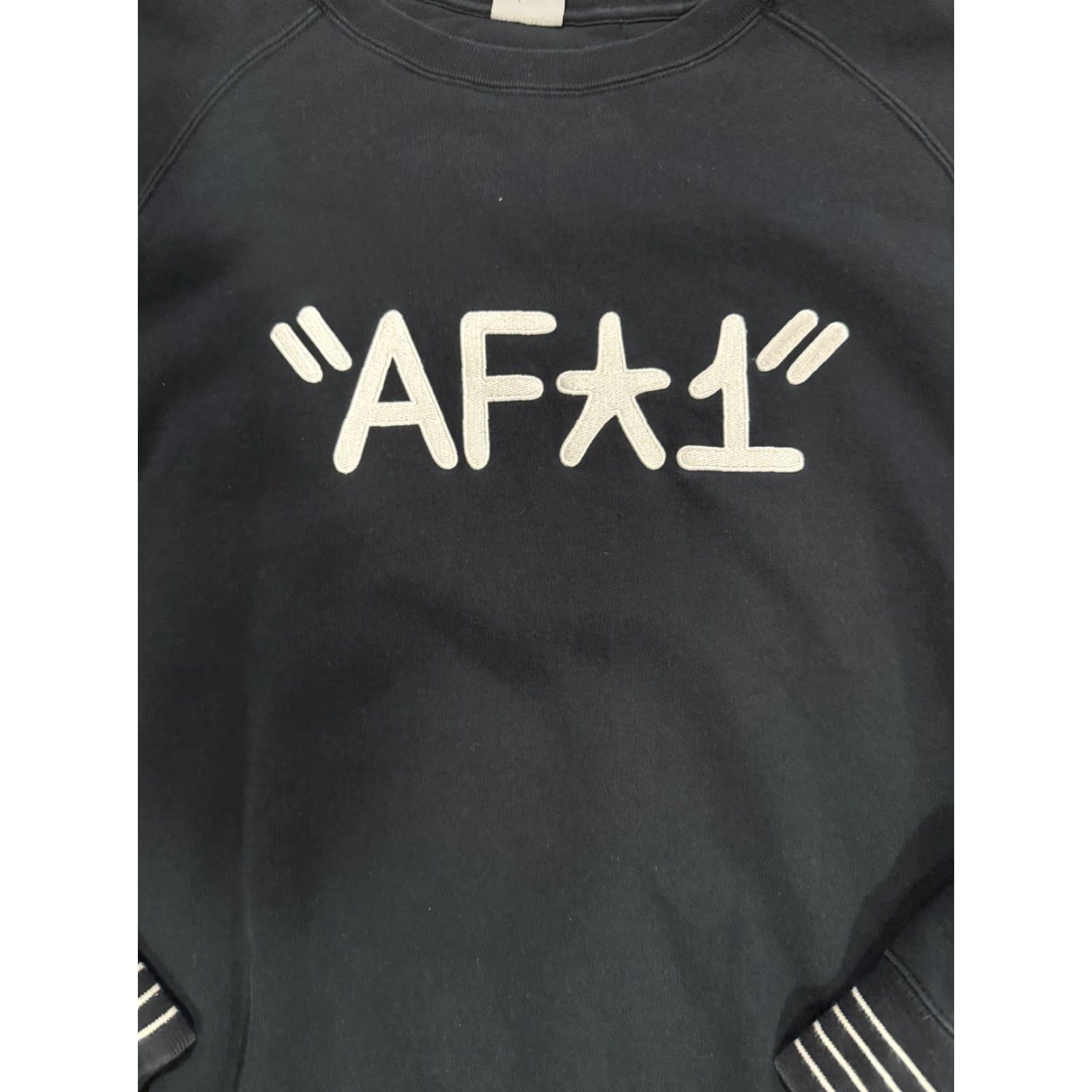 Nike VINTAGE Nike Sweatshirt Women XL Black AF1 Sweater Air Force One Eric Haze Graffiti Size XL / US 12-14 / IT 48-50 - 5 Thumbnail