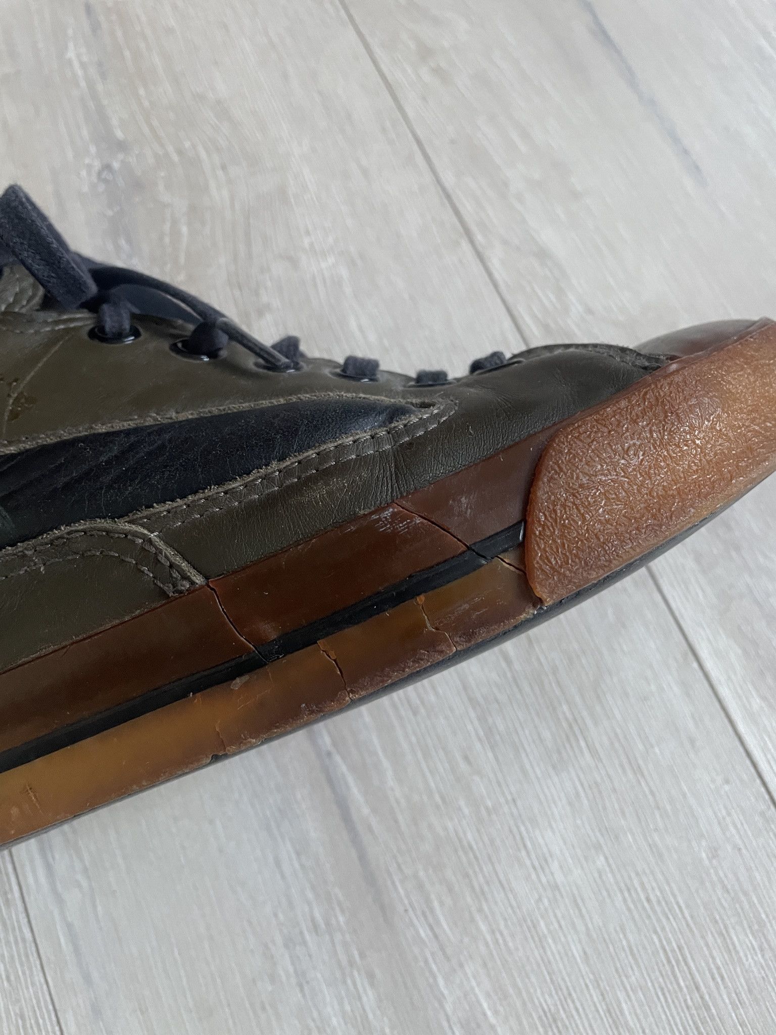 Dior Dior Homme SS05 “Beck” sneakers by Hedi Slimane Size US 9 / EU 42 - 9 Thumbnail