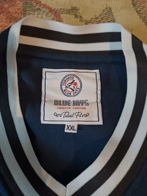 Majestic 🔥 Toronto Blue Jays sweater - L - limited edition Size US L / EU 52-54 / 3 - 7 Thumbnail
