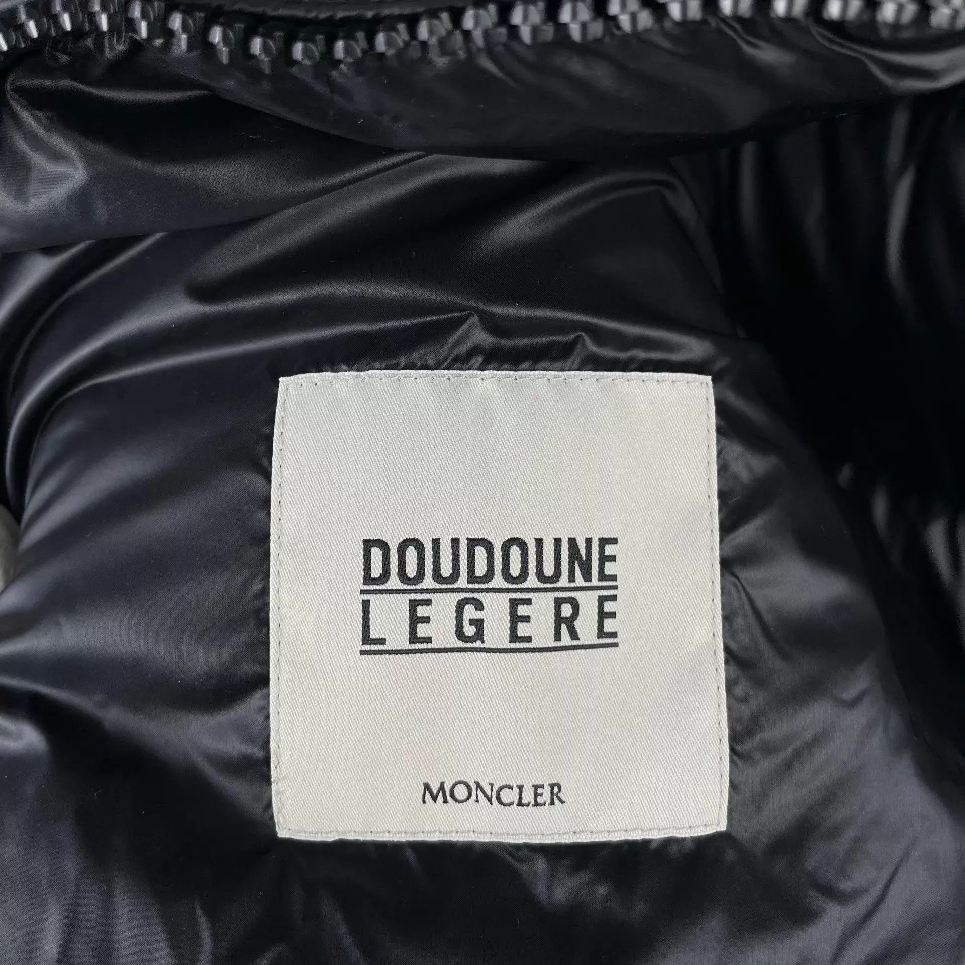 Moncler Moncler Polyester Puffer Jacket 4 Black 2018 Size S / US 4 / IT 40 - 6 Thumbnail