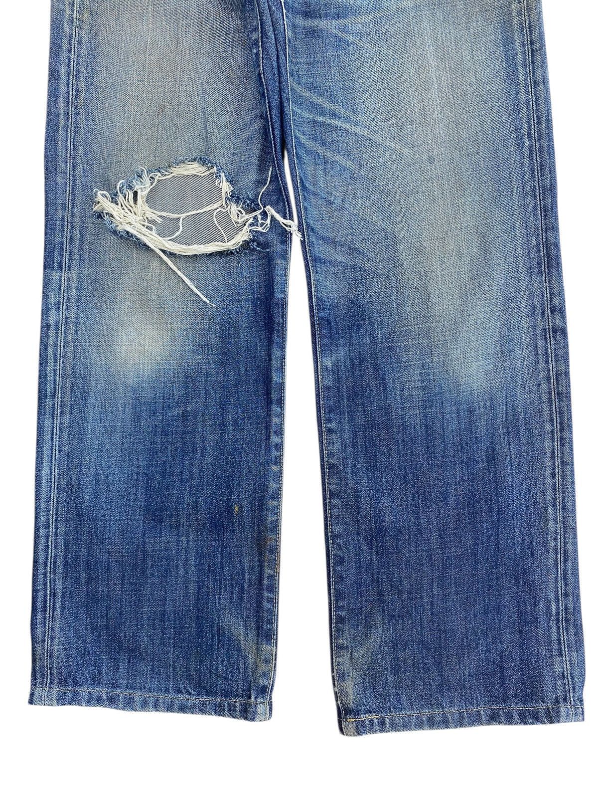 Uniqlo Uniqlo Whiskers Faded Wash Style Loose Jeans Size US 32 / EU 48 - 9 Thumbnail