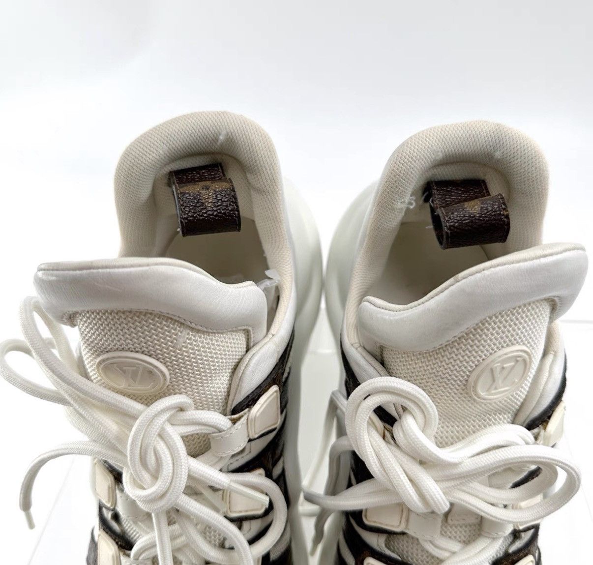 Louis Vuitton Louis Vuitton Archlight Classic Monogram Sneakers K12 Size US 9 / IT 39 - 5 Thumbnail