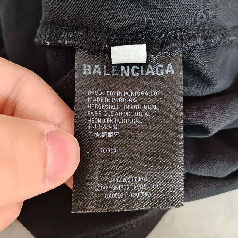 Other Balenciaga Fuzzy Letter Hole Short Sleeve Size US L / EU 52-54 / 3 - 4 Thumbnail