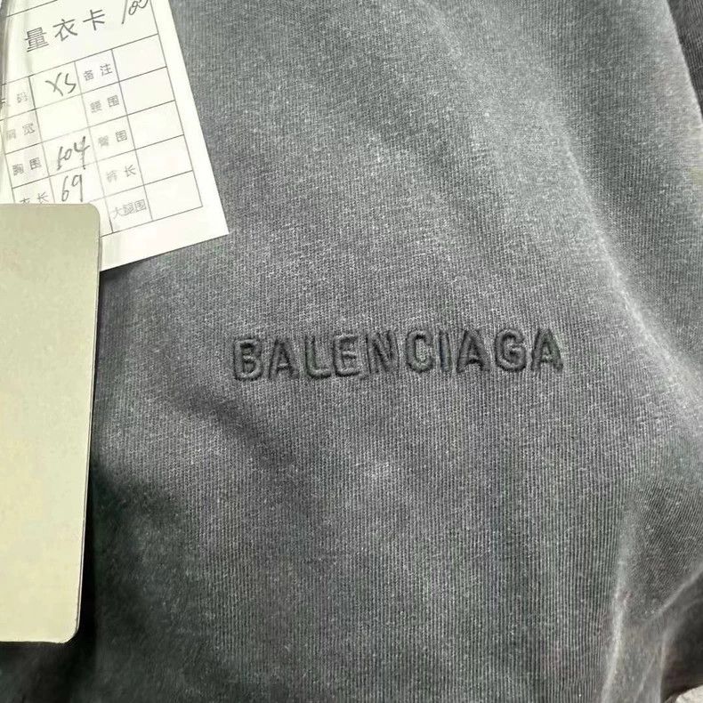 Balenciaga Balenciaga Front and Back Embroidered Logo Short Sleeve XS Size US XS / EU 42 / 0 - 3 Thumbnail