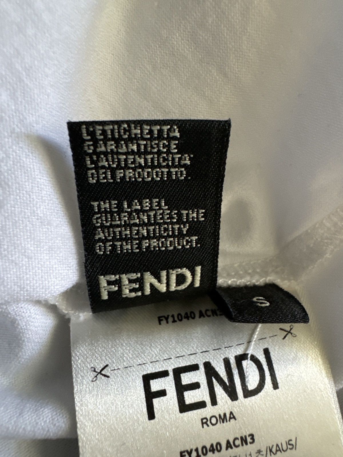Fendi Fendi Shirt Size US S / EU 44-46 / 1 - 6 Thumbnail