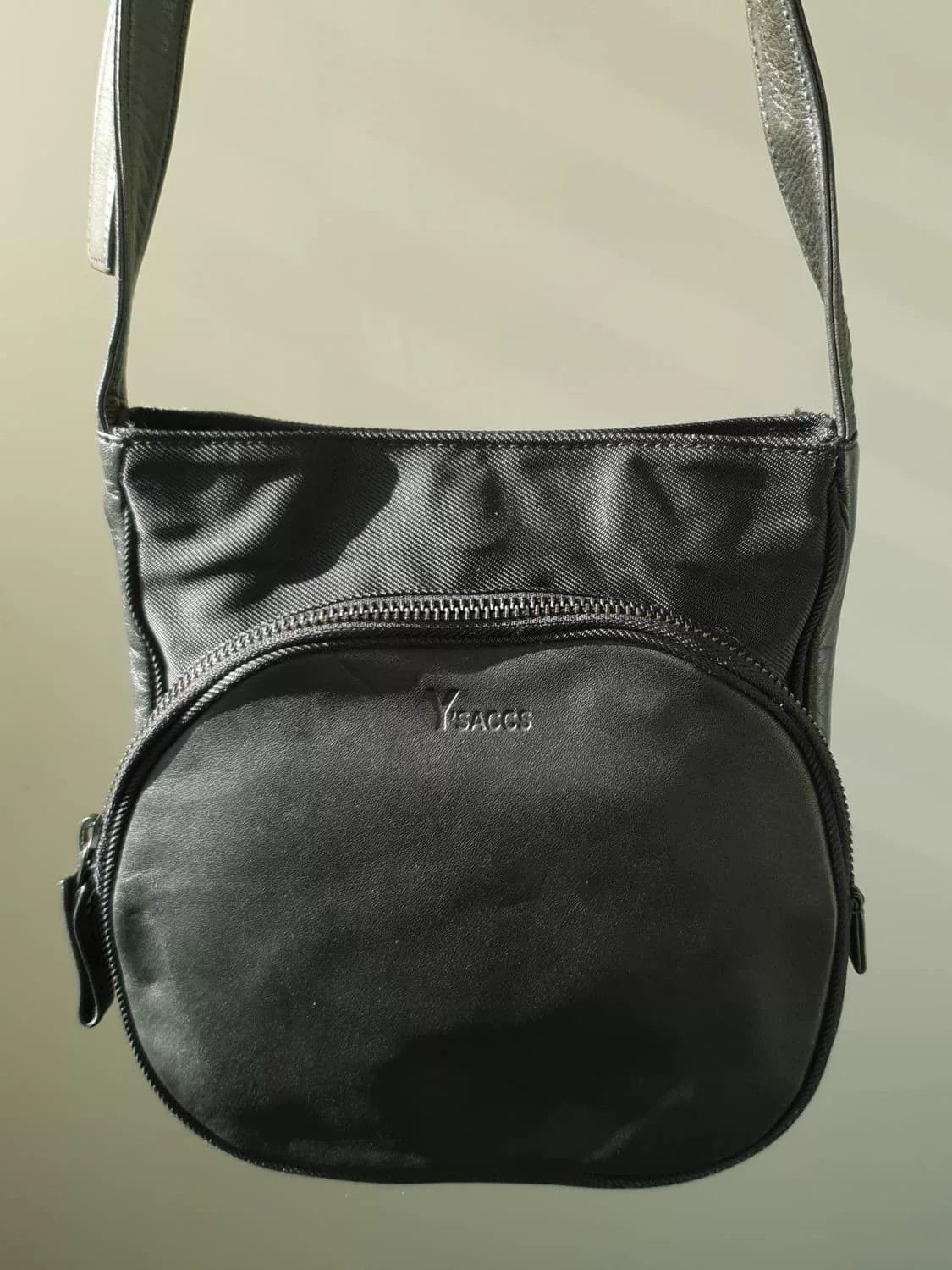 Yohji Yamamoto Yohji Yamamoto Vintage Crossbody Bag Size ONE SIZE - 1 Thumbnail