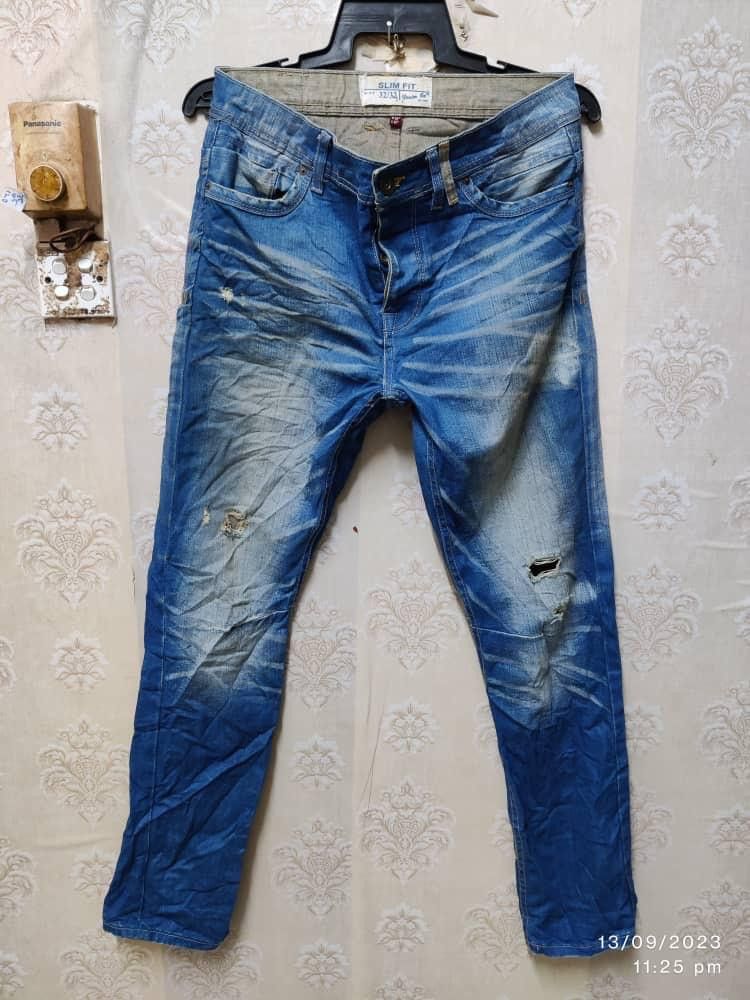 Denim & Co. Denim Co. Distressed jeans Stonewash slim fit Size US 34 / EU 50 - 2 Thumbnail