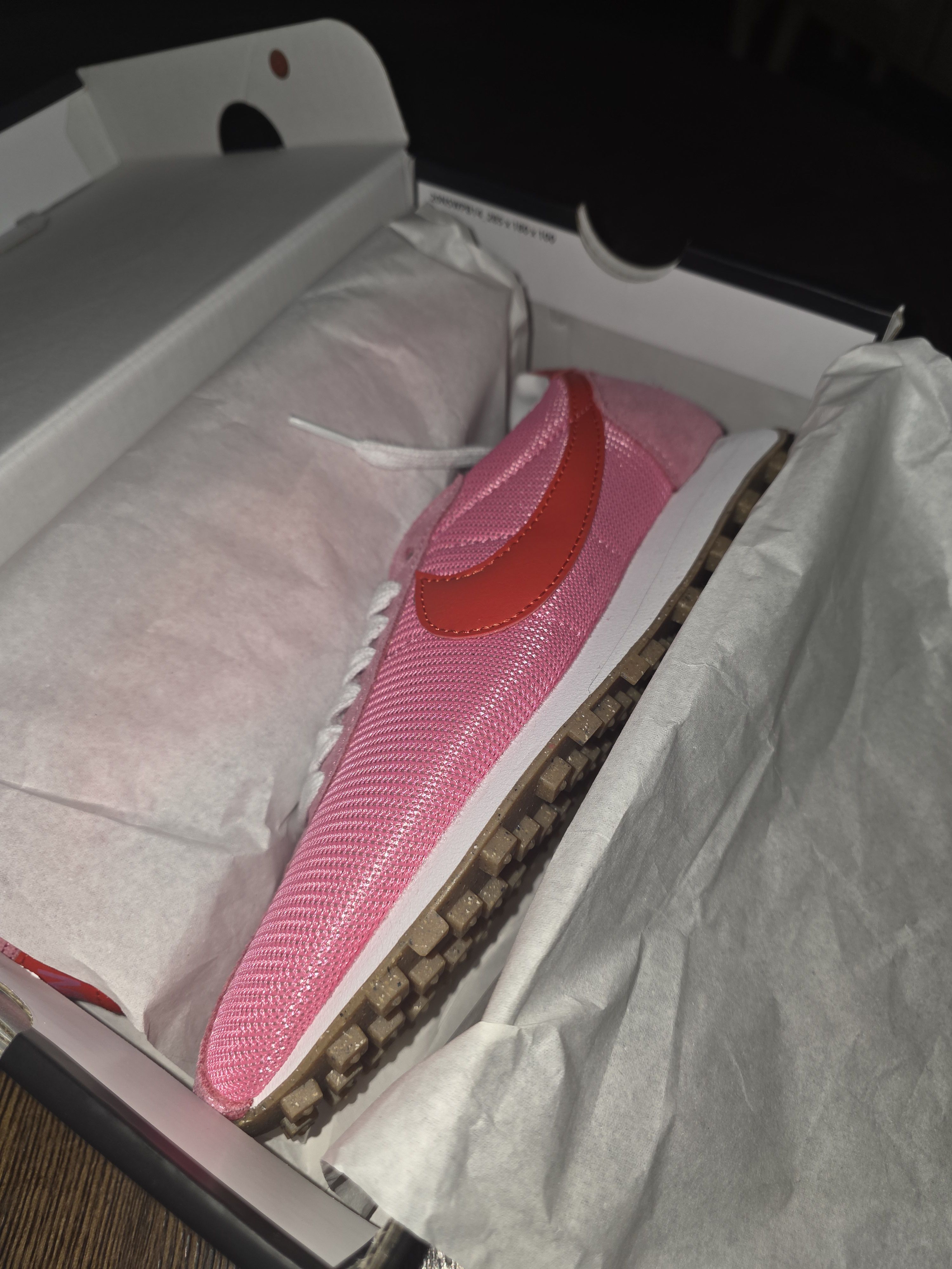 Nike WOMENSNIKELD-1000 PINK SIZE 7W Size US 7 / IT 37 - 2 Thumbnail