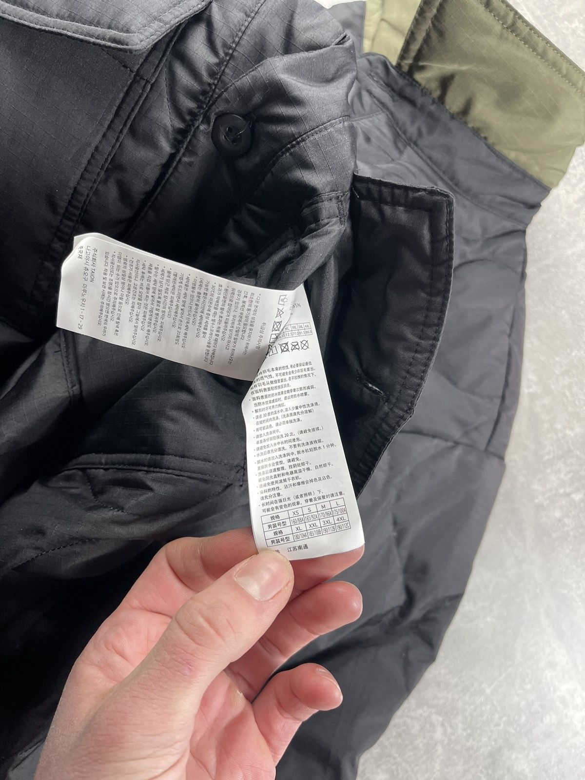 TAION TAION Military Quilted Down Shirt Jacket Black Size M Size US L / EU 52-54 / 3 - 13 Thumbnail