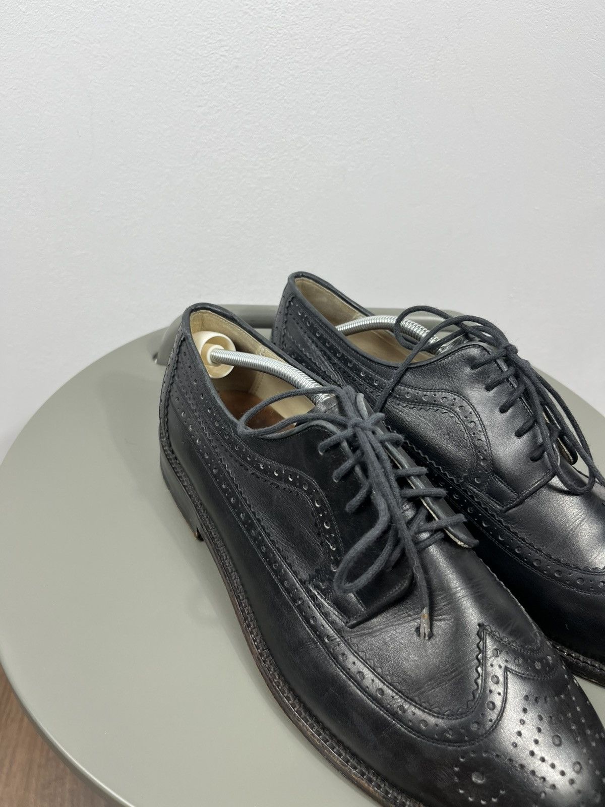 Leather Black Leather Brogue Wingtip Shoes Size 41 EU Dress Leather Size US 8 / EU 41 - 2 Thumbnail