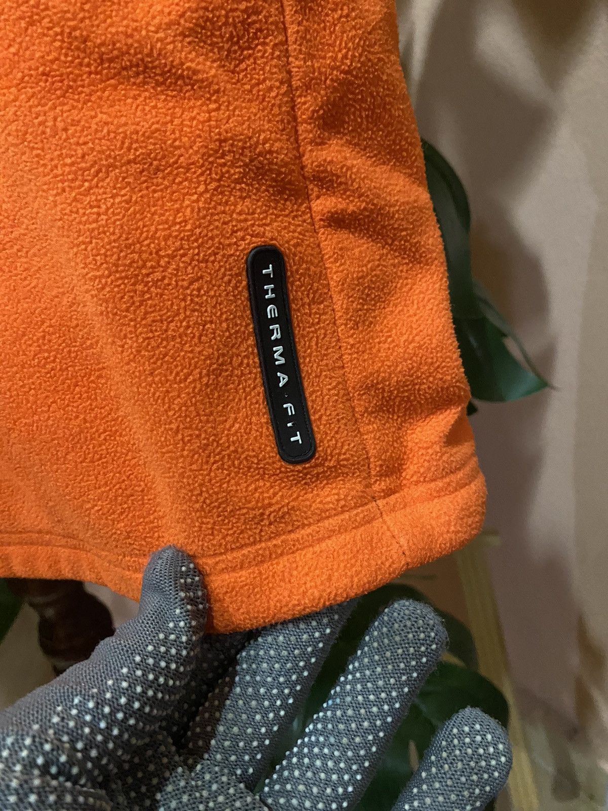 Nike NIKE THERMA-FIT ORANGE FLEECE VEST (MEN’S M) Size US M / EU 48-50 / 2 - 6 Thumbnail