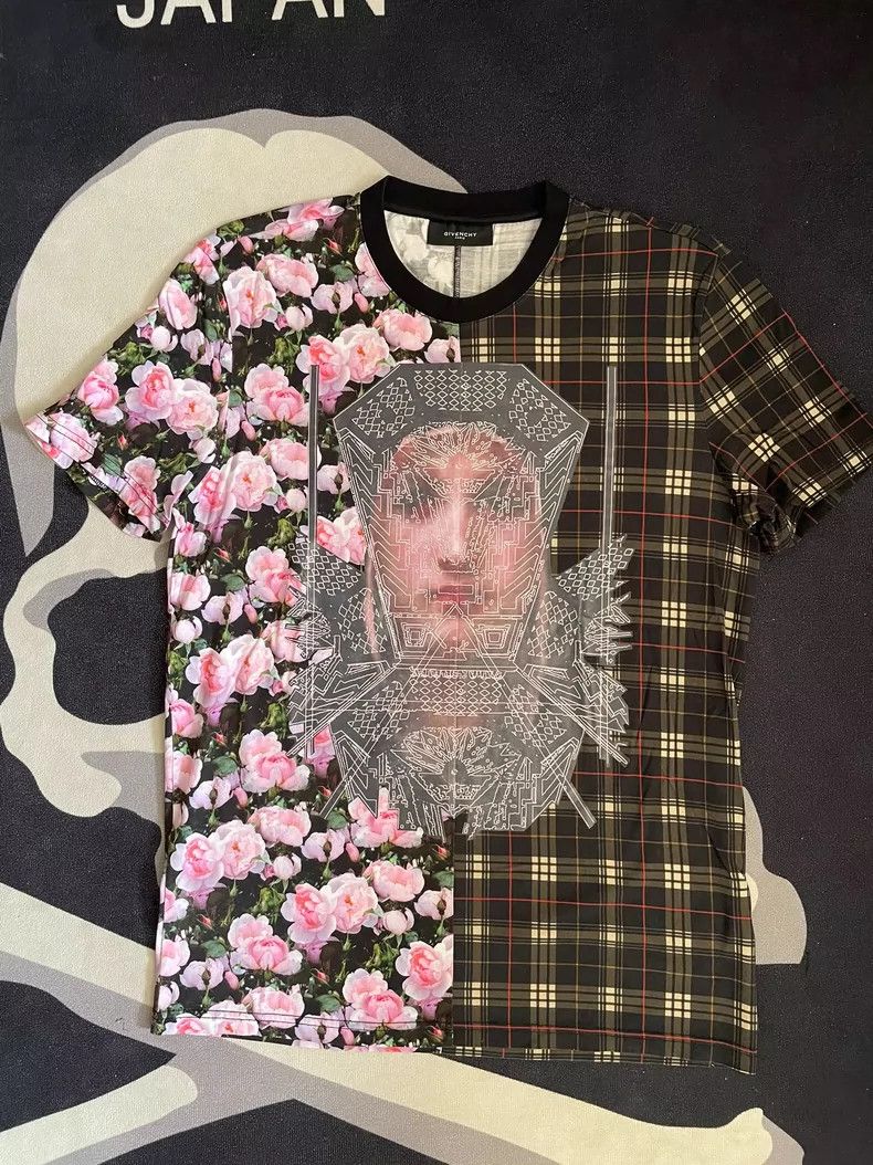 Givenchy Givenchy Short-sleeved T-shirt, Rose Checkerboard Patchwor Size US M / EU 48-50 / 2 - 1 Thumbnail