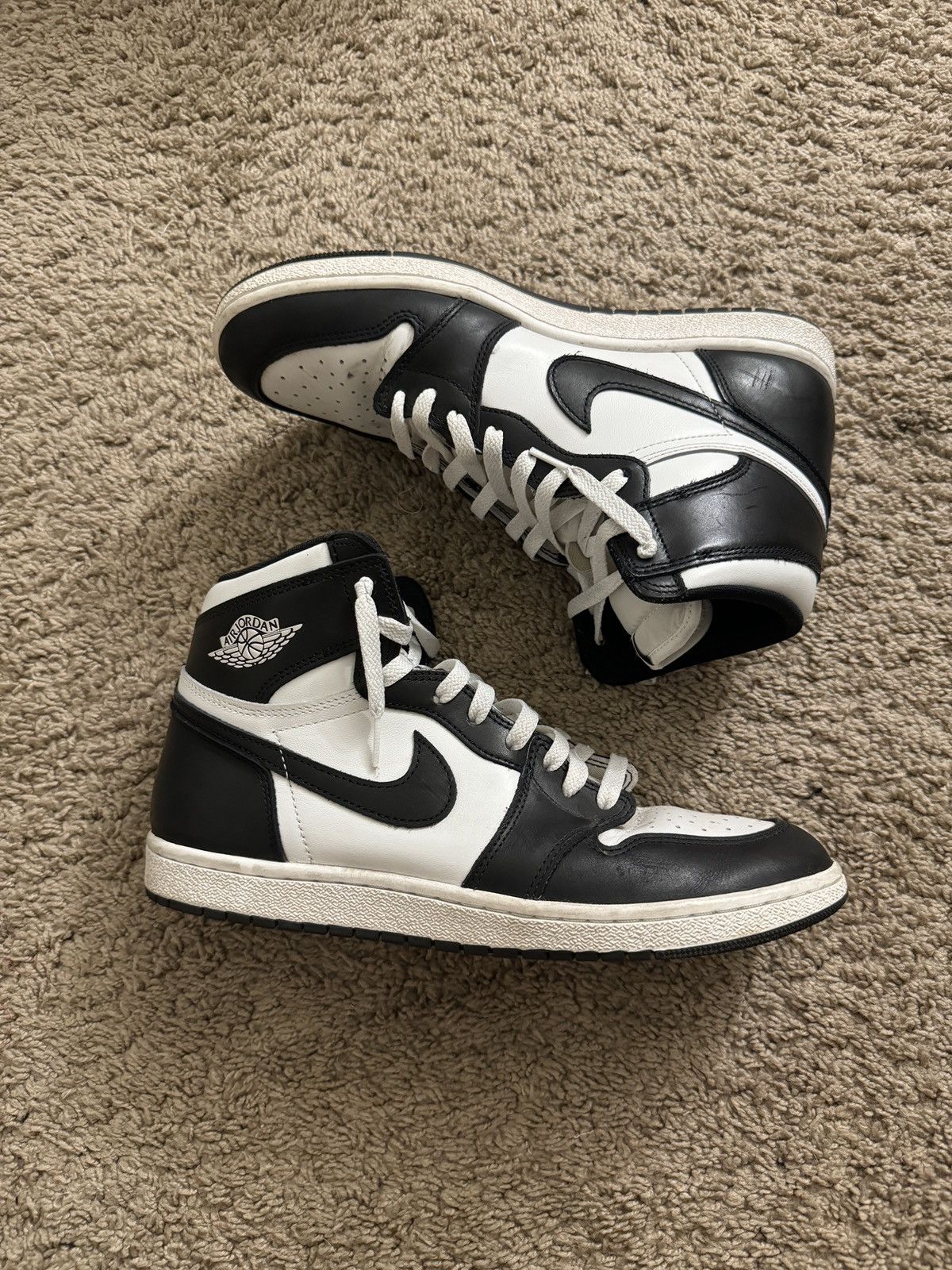 Jordan Brand Air Jordan 1 OG black white 85s Size US 10.5 / EU 43-44 - 1 Thumbnail
