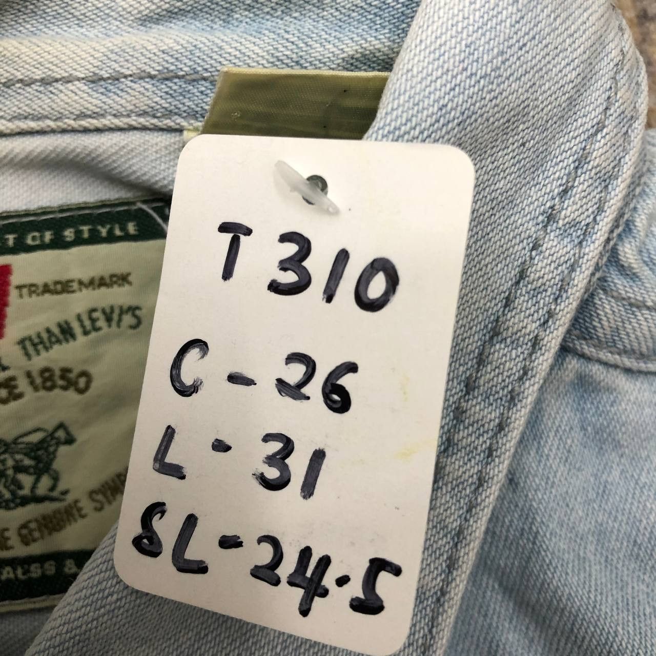 Levi's T310 VTG LEVI'S WORKWEAR BLUE WASH DENIM SHIRTS Size US L / EU 52-54 / 3 - 13 Thumbnail