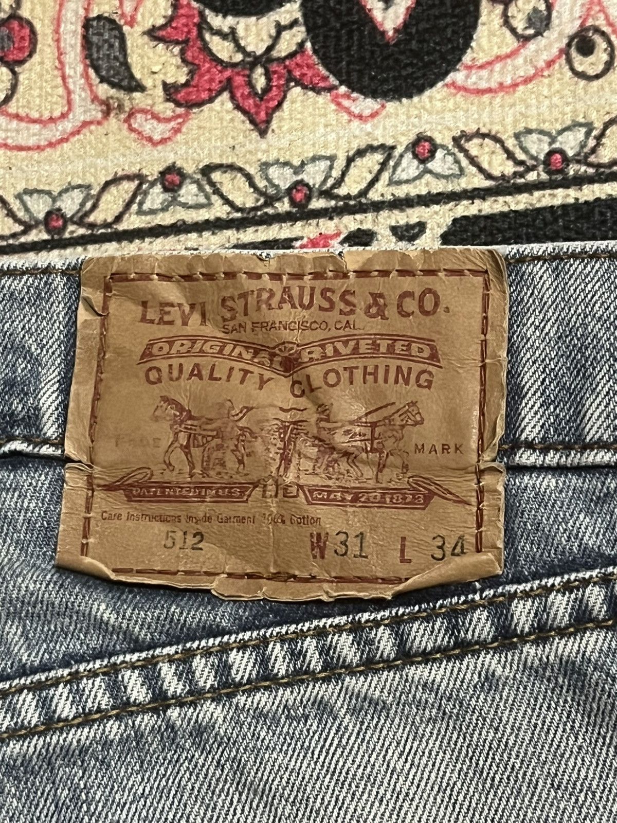 Levi's ⚡️Straight Leg⚡️Vintage Levi’s 512 Light Blue Wash Frayed Jean Size US 31 - 9 Thumbnail