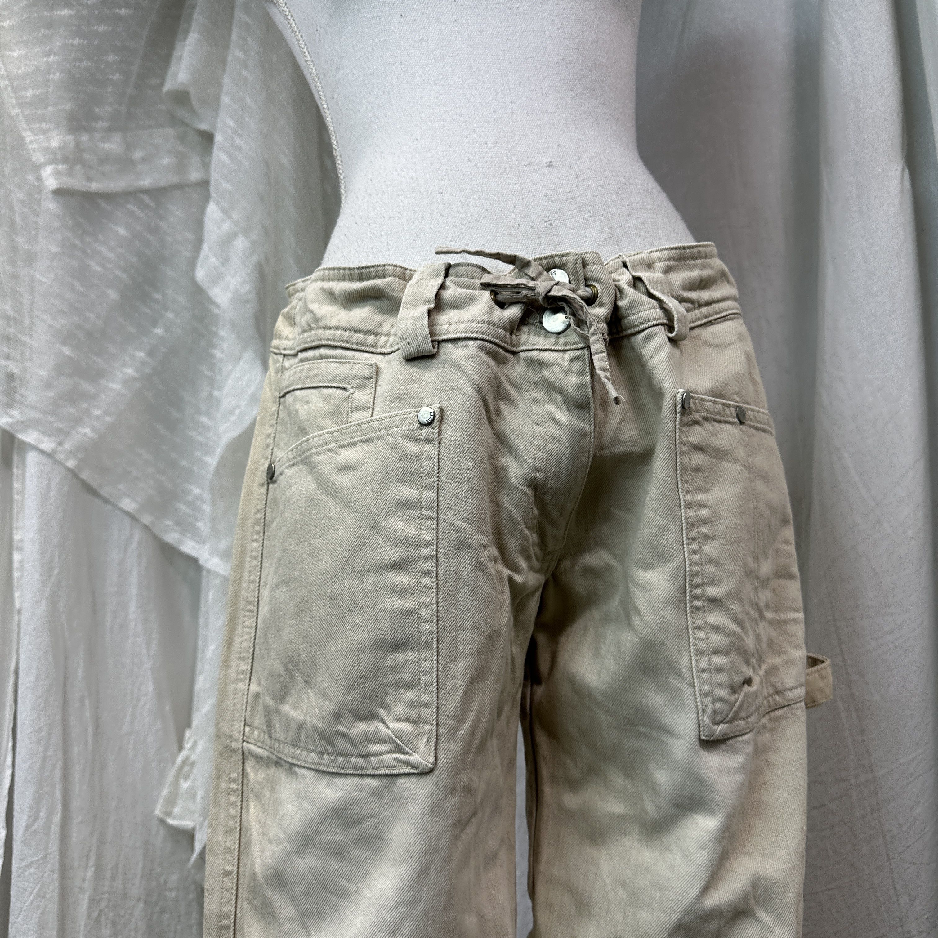Miss Sixty Vintage Avant Garde Capri Miss Sixty Belted Pants 00s Size 30" / US 8 / IT 44 - 8 Thumbnail