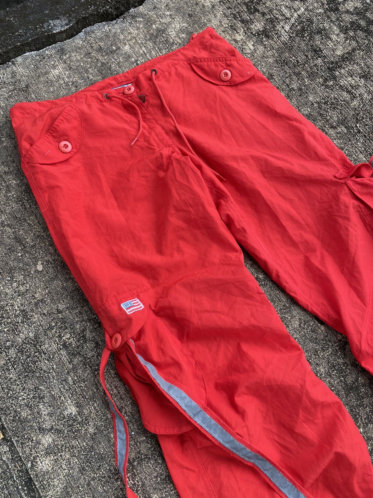 Japanese Brand 2000s Vintage UFO Red Cargo Pants -Nylon Poly Multi Pocket Size US 31 - 4 Thumbnail