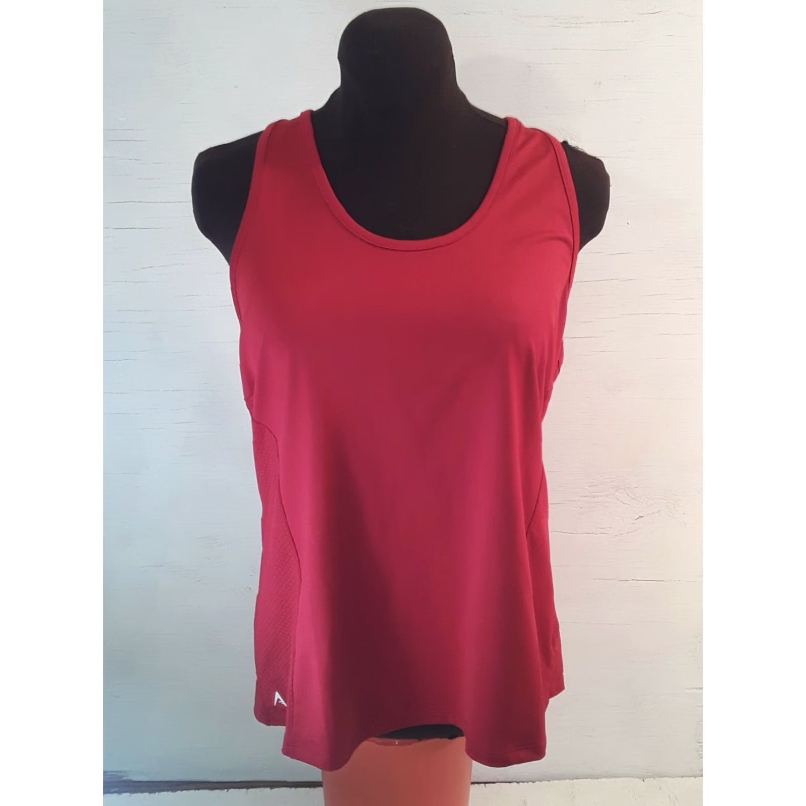 Vintage Womens Red XL Antigua Workout Tank Top Spandex Poly Blend NWT Tank Sleeveless Gym Size XL Red Womens NWT Size XL / US 12-14 / IT 48-50 - 4 Thumbnail