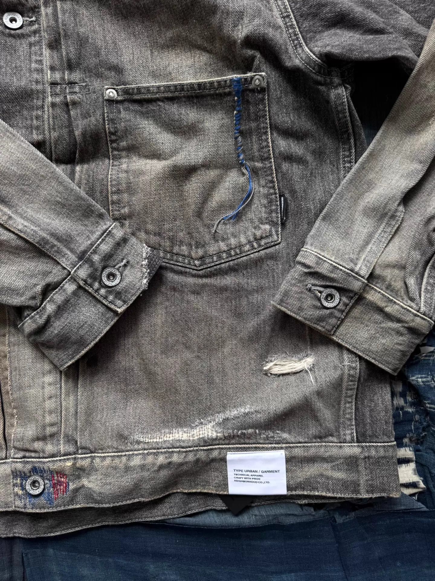 Neighborhood NBHD 24SS Type1 WashedDistressed Blk L Denim Jkt Size US L / EU 52-54 / 3 - 7 Thumbnail
