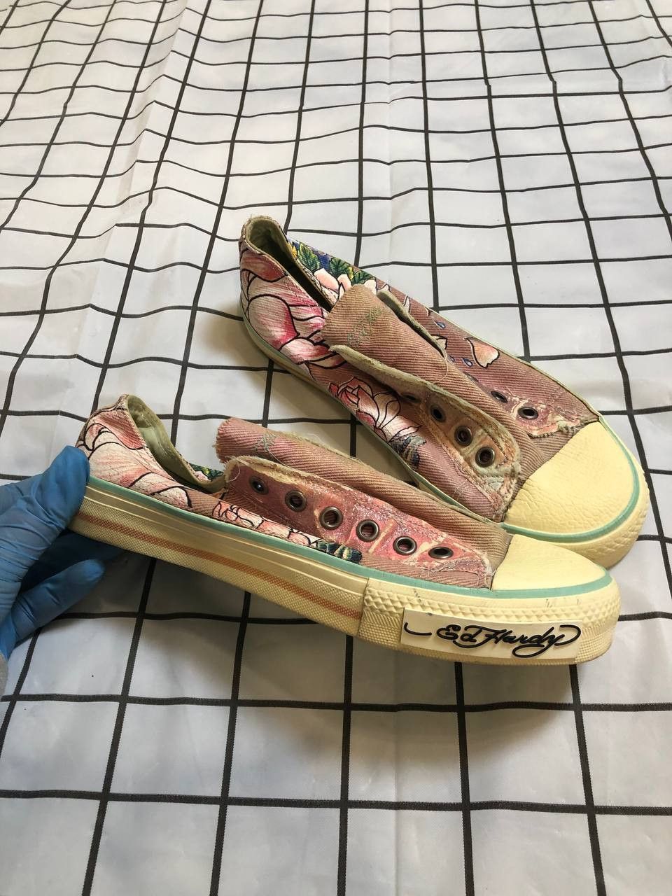 Ed Hardy Ed Hardy Low Top Slip Ons Tiger Sneakers Women's Size US 7 Size US 7 / IT 37 - 1 Thumbnail