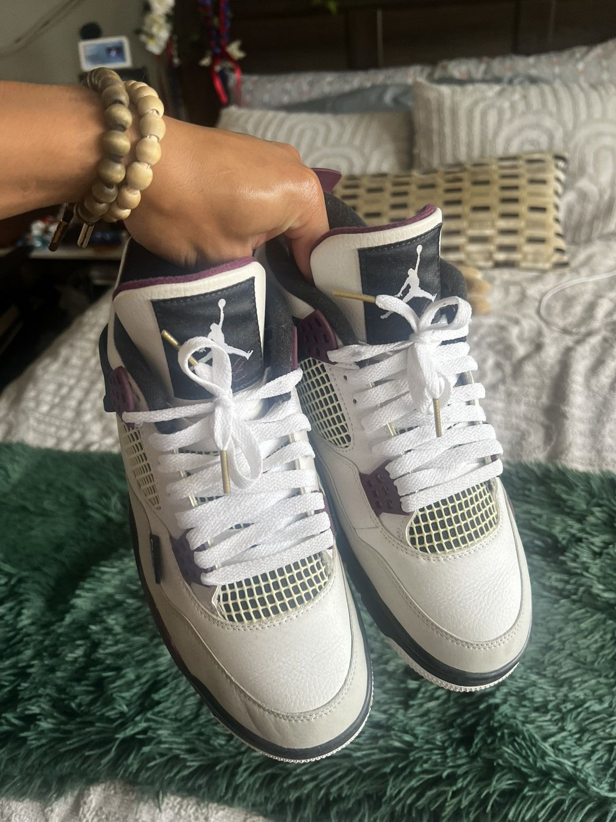 Jordan Brand Paris Saint-Germain X Air Jordan 4 Retro ‘Bordeaux’ Size 8.5 Size US 8.5 / EU 41-42 - 2 Thumbnail
