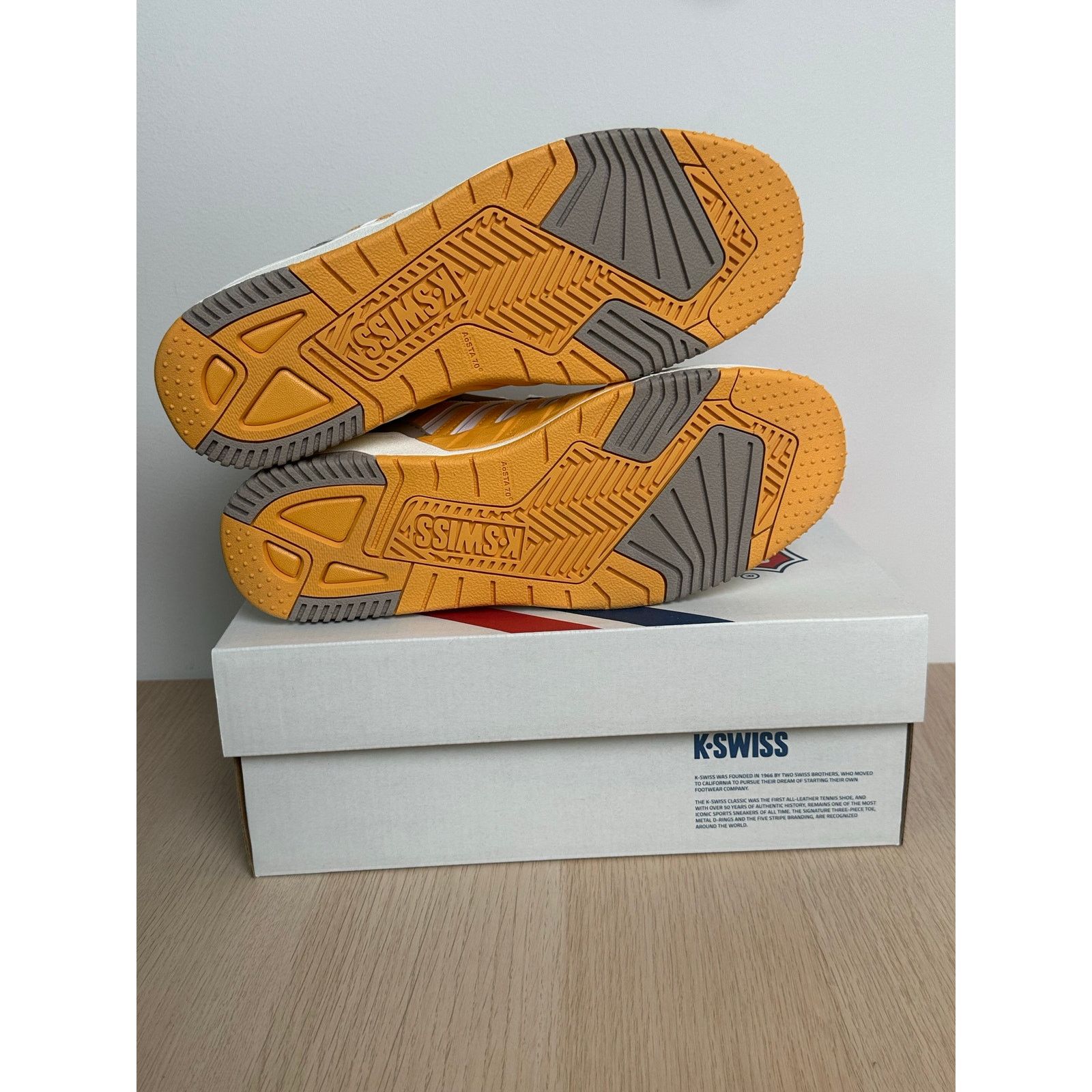 K-Swiss K-SWISS Si-18 International White Sneaker Size 8M - NEW Size US 7.5 / EU 40-41 - 6 Thumbnail