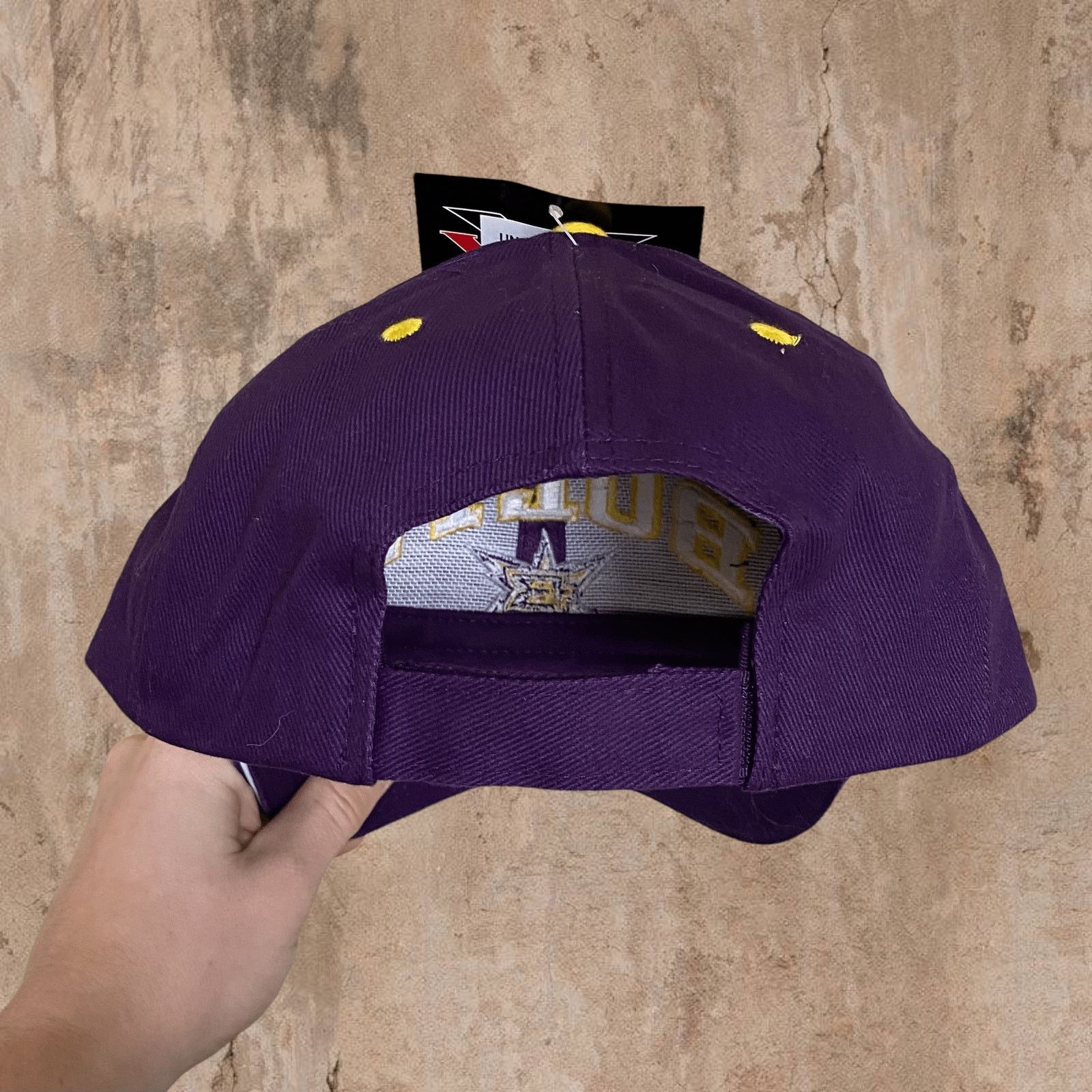 Vintage Vintage Y2K Birmingham Bolts XFL Hat OSFA Adjustable NWT Size ONE SIZE - 5 Thumbnail