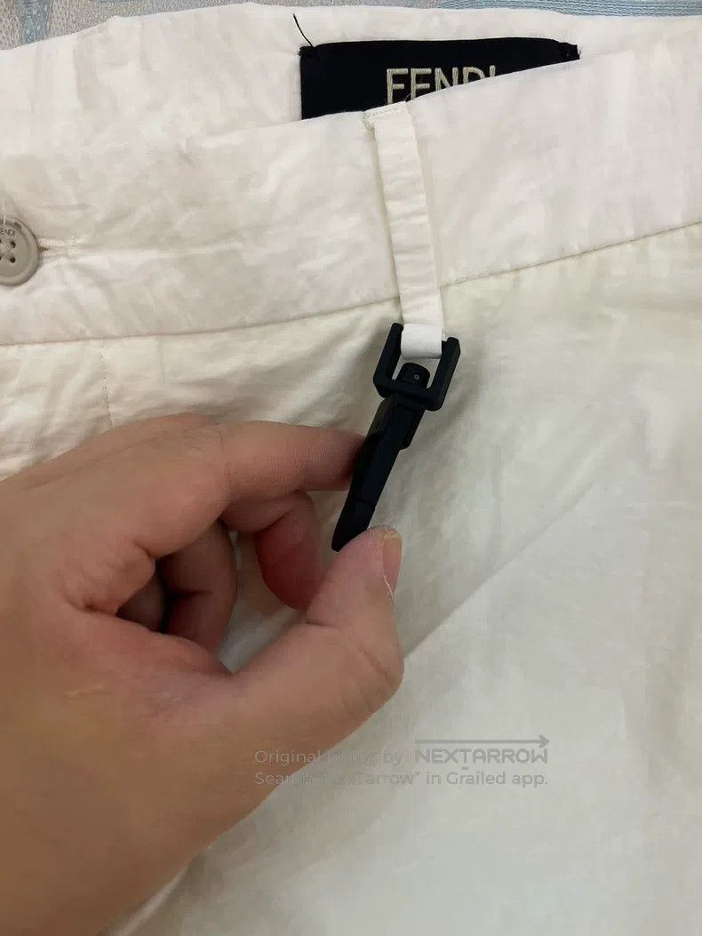 Fendi Fendi Casual Pants with Adjustable Hem and Embroidered Log Size US 34 / EU 50 - 4 Thumbnail