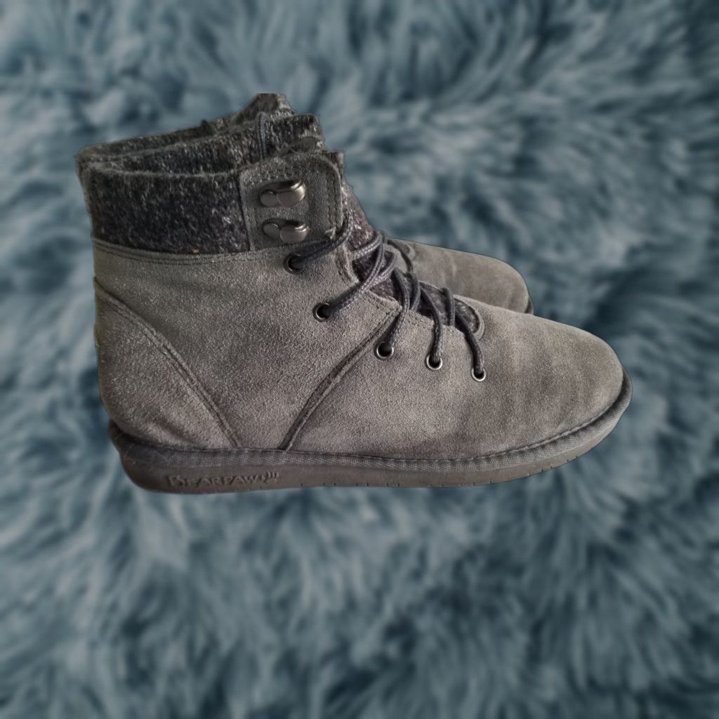 Vintage BEARPAW Womens Macie Wool Lined Boot Gray Suede Lace Up Booties, US Size 9, Ankle, Flat Heel, Boot, Boots, Winter, Fall, Womens Size US 9 / IT 39 - 1 Thumbnail
