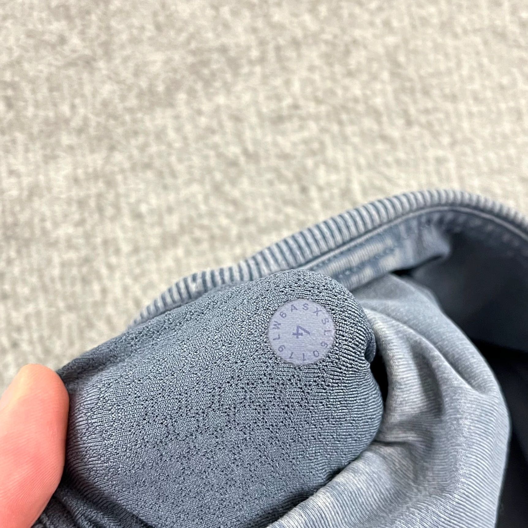 Lululemon LULULEMON Leggings Womens Size 4 Wunder Under Crop 23" Ribbed Washed Moon Blue Size 27" / US 4 / IT 40 - 5 Thumbnail