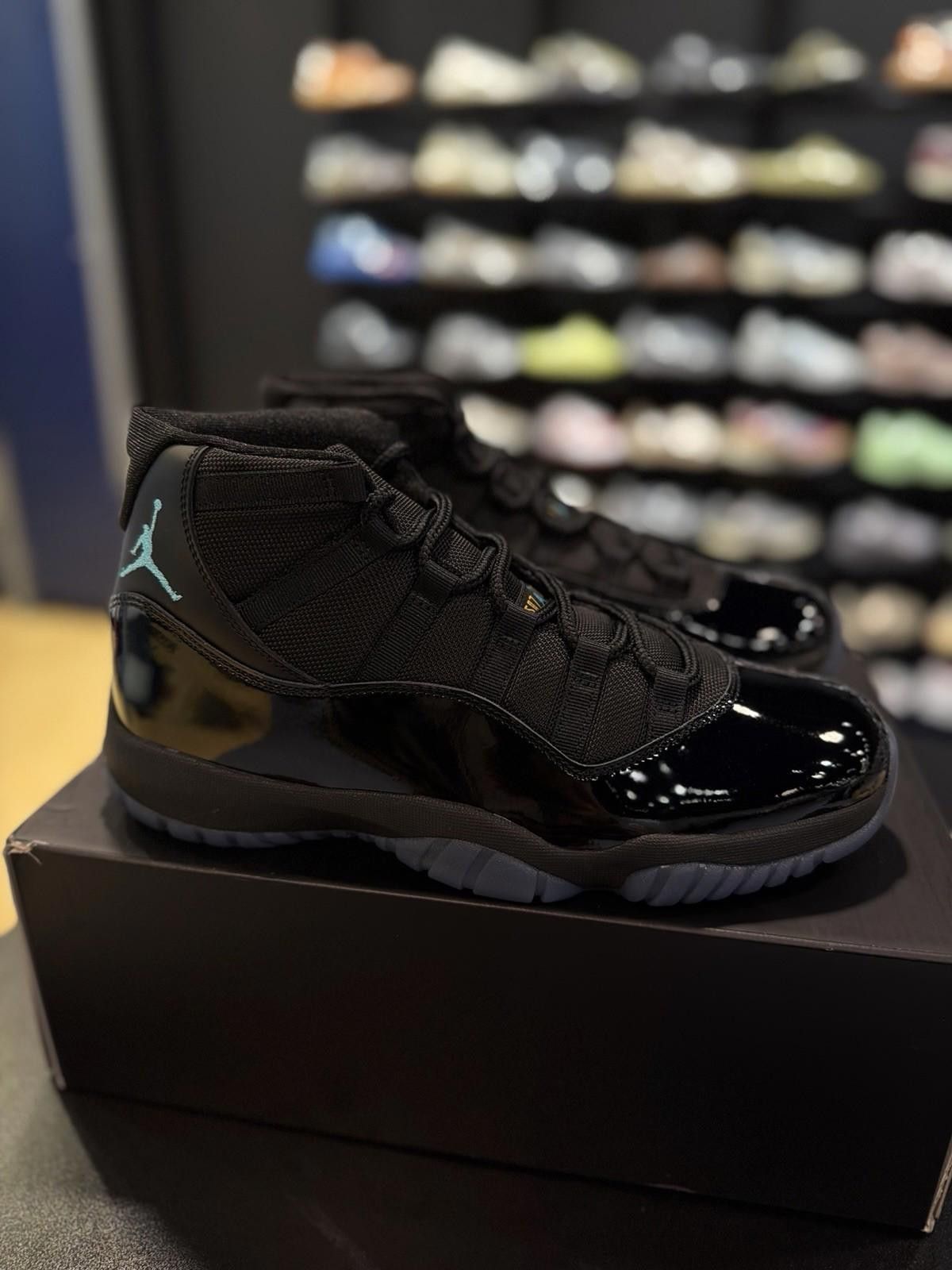 Jordan Brand Air Jordan Retro 11 Gamma Blue Sz 11.5 2025 CT8012-047 Size US 11 / EU 44 - 4 Thumbnail