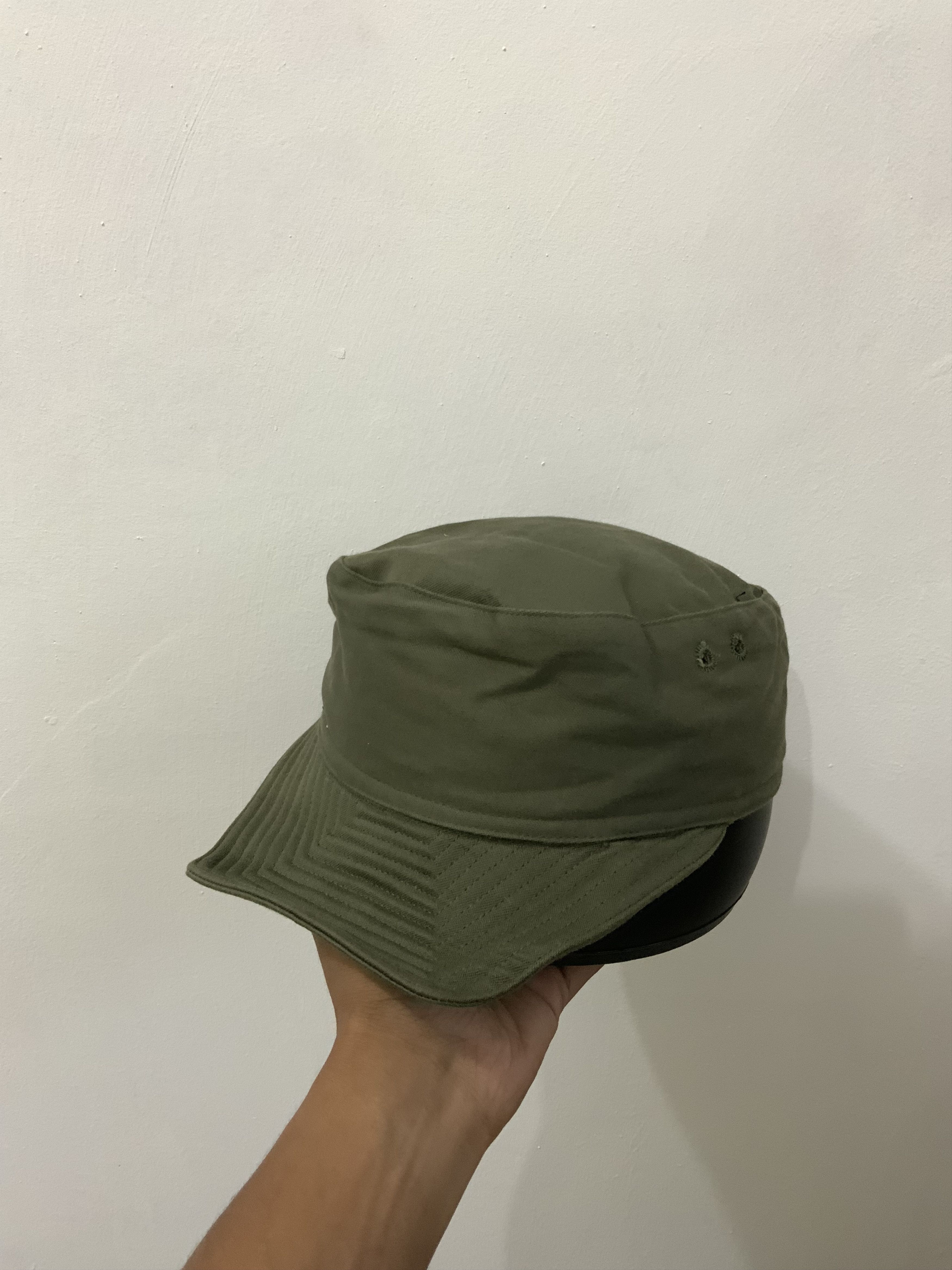 Vintage Vintage Warein Flers 1975 Military Bondage Hat Size ONE SIZE - 1 Thumbnail
